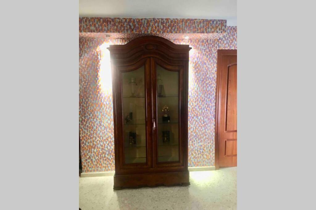 Confortable-Tranquilo Apartamento Junto Al Centro مالقة المظهر الخارجي الصورة